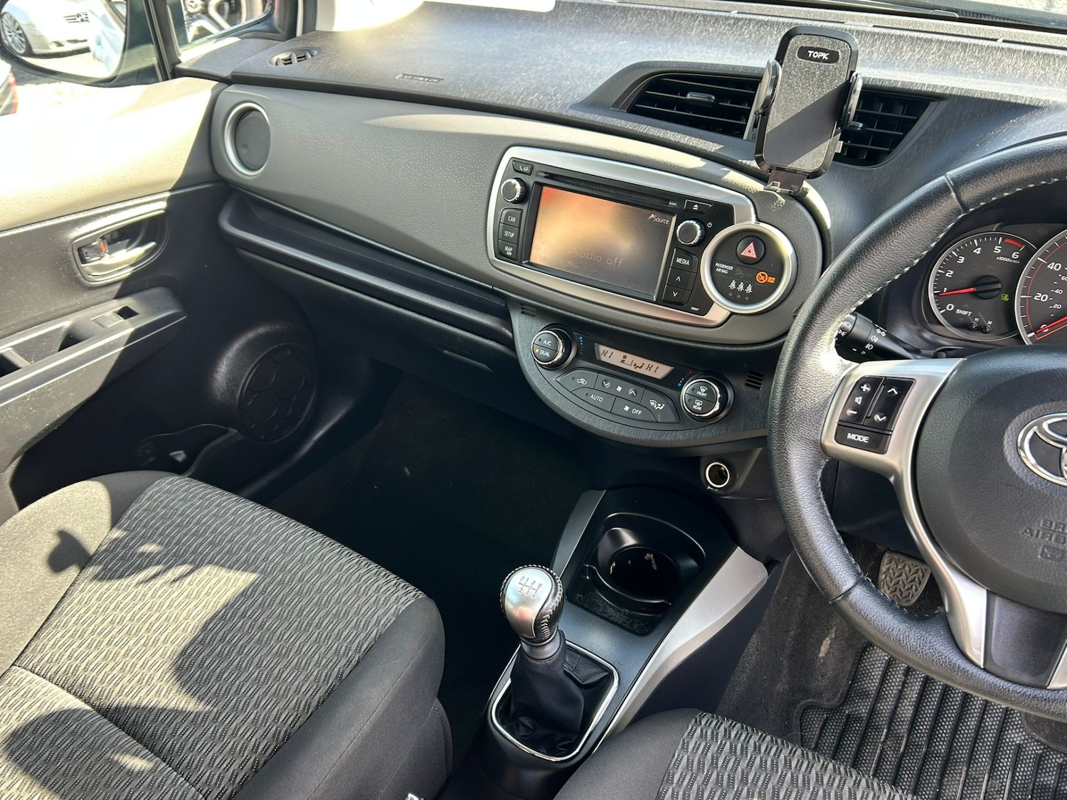 Used Toyota Yaris 2014 for sale - 78185812: Photo 9