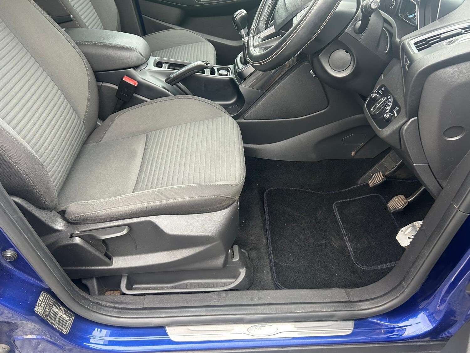 Used Ford C-Max 2016 for sale - 78045979: Photo 9