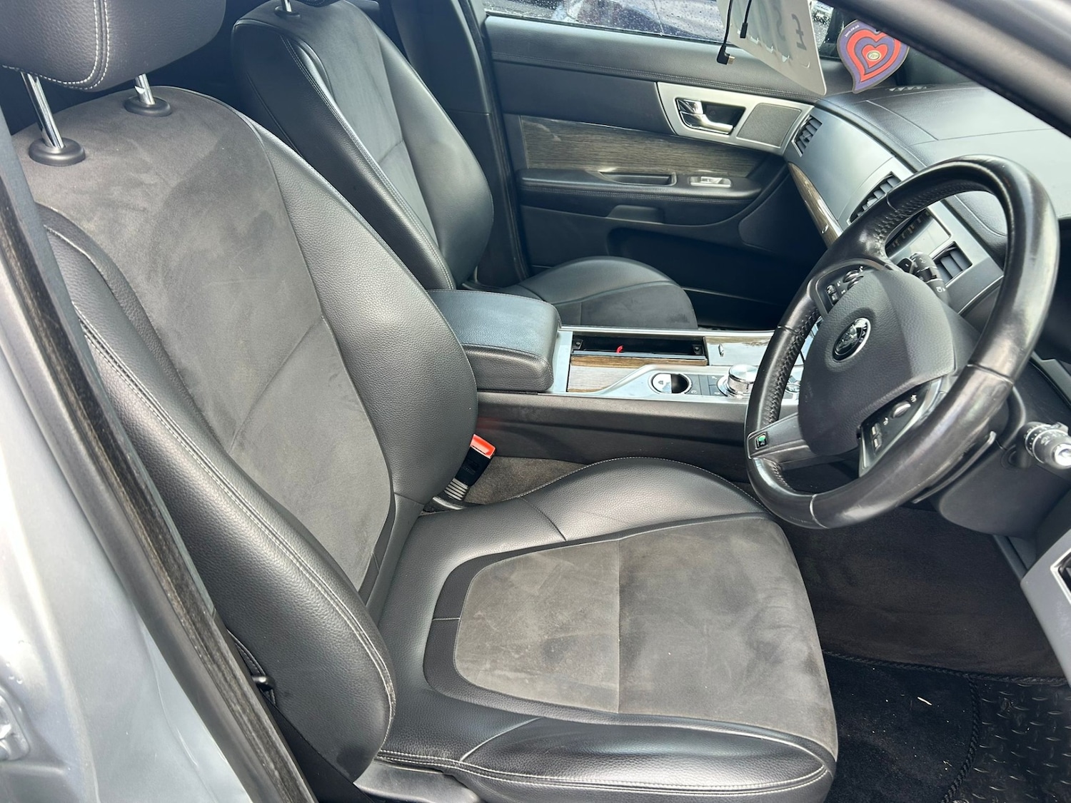 Used Jaguar XF 2014 for sale - 77881336: Photo 10