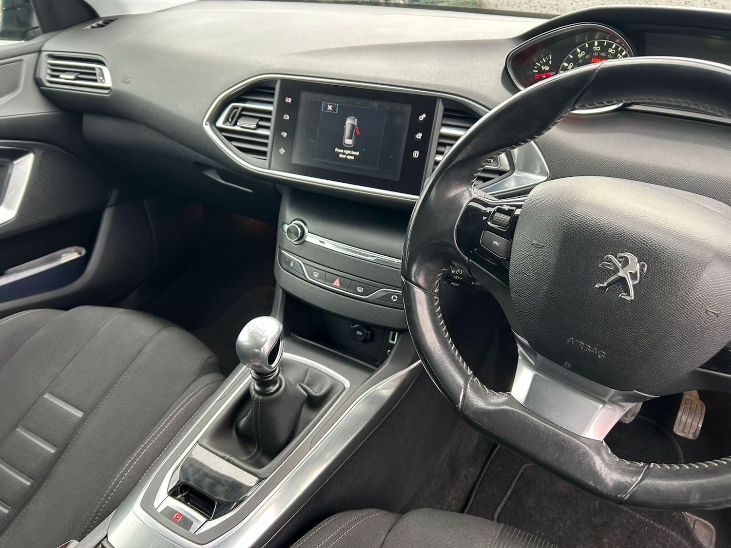 Used Peugeot 308 2014 for sale - 77173241: Photo 10