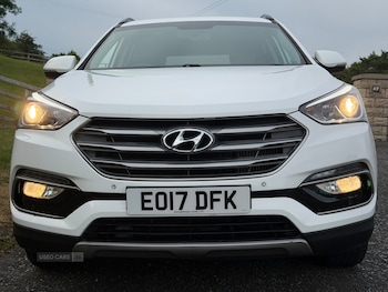 Used Hyundai Santa Fe 2017 for sale - 79338244: Photo