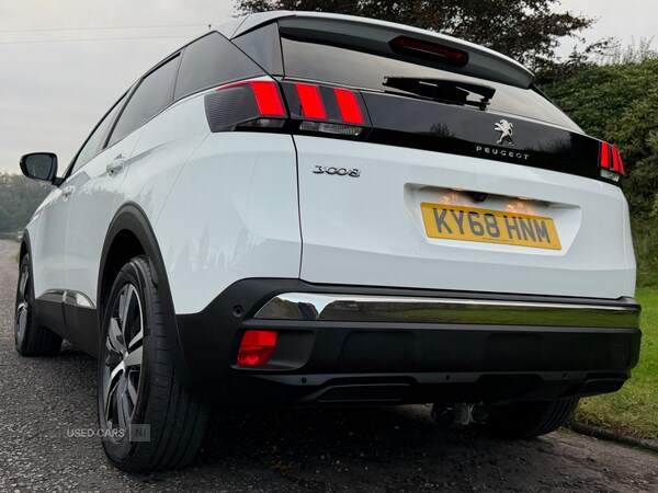 Used Peugeot 3008 2018 for sale - 76308201: Photo 10