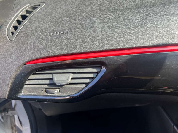 Used Vauxhall Corsa 2017 for sale - 75651794: Photo 55