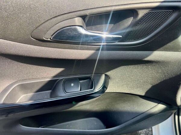 Used Vauxhall Corsa 2017 for sale - 75651794: Photo 58