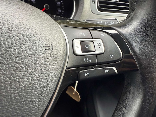 Used Volkswagen Polo 2016 for sale - 76018458: Photo 24
