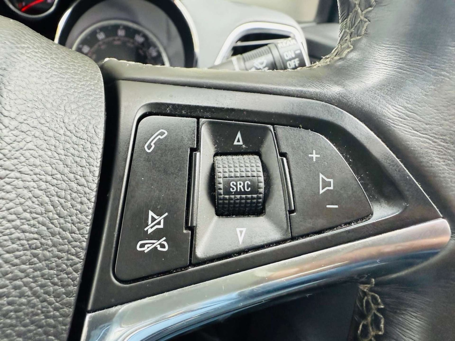 Used Vauxhall Mokka 2015 for sale - 76127598: Photo 26