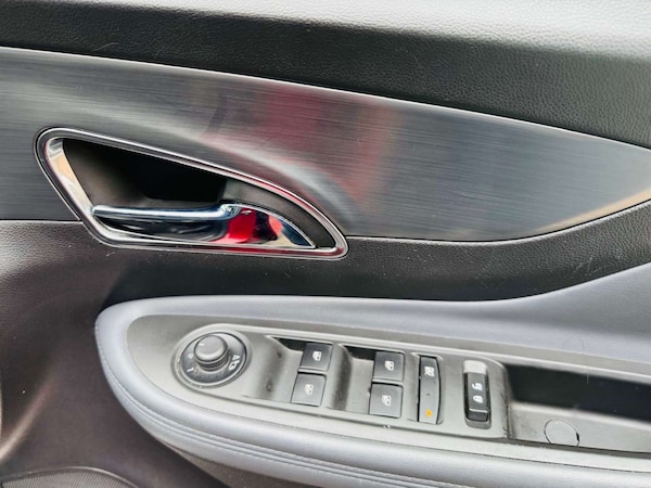 Used Vauxhall Mokka 2015 for sale - 76127598: Photo 46