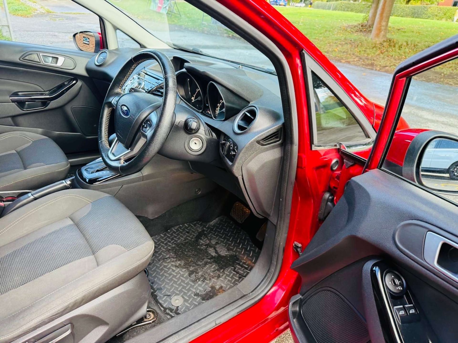 Used Ford Fiesta 2016 for sale - 76278530: Photo 14