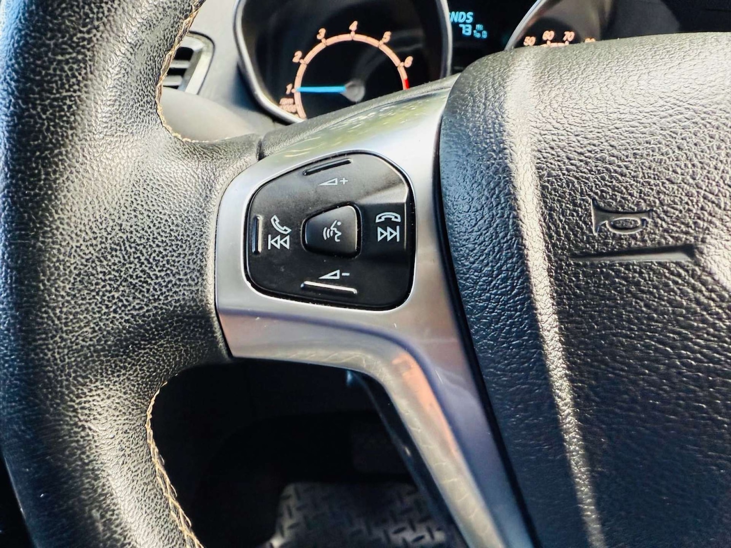 Used Ford Fiesta 2016 for sale - 76278530: Photo 16