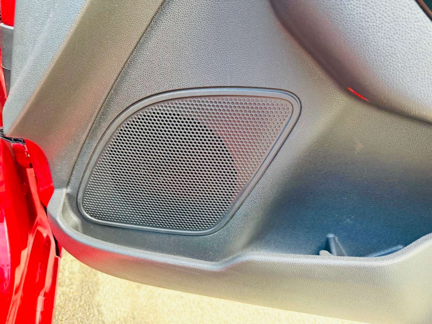 Used Ford Fiesta 2016 for sale - 76278530: Photo 21