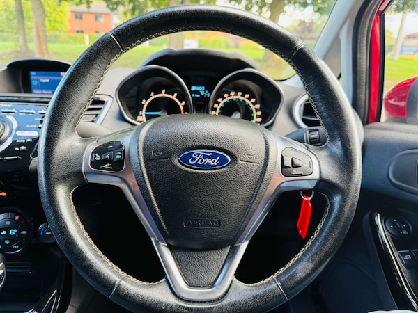 Used Ford Fiesta 2016 for sale - 76278530: Photo 25