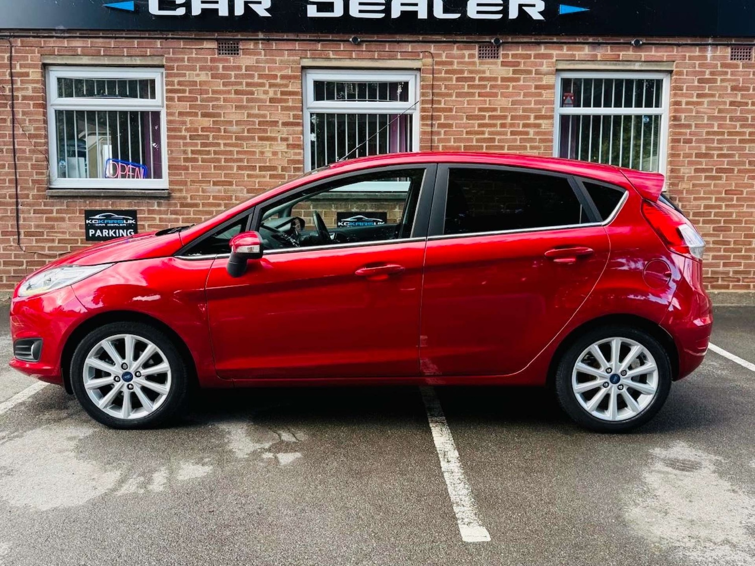Used Ford Fiesta 2016 for sale - 76278530: Photo 3