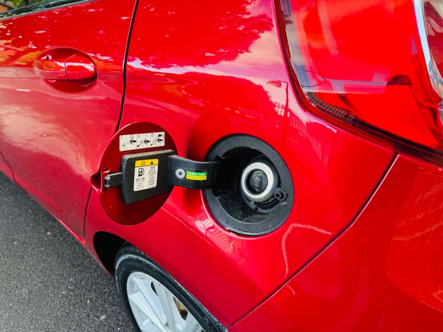 Used Ford Fiesta 2016 for sale - 76278530: Photo 32