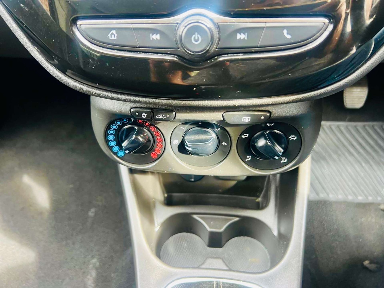 Used Vauxhall Corsa 2018 for sale - 76601197: Photo 13