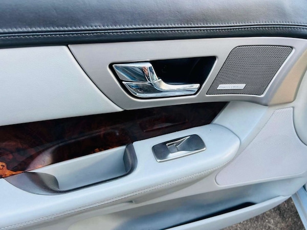 Used Jaguar XF 2008 for sale - 76278455: Photo 59