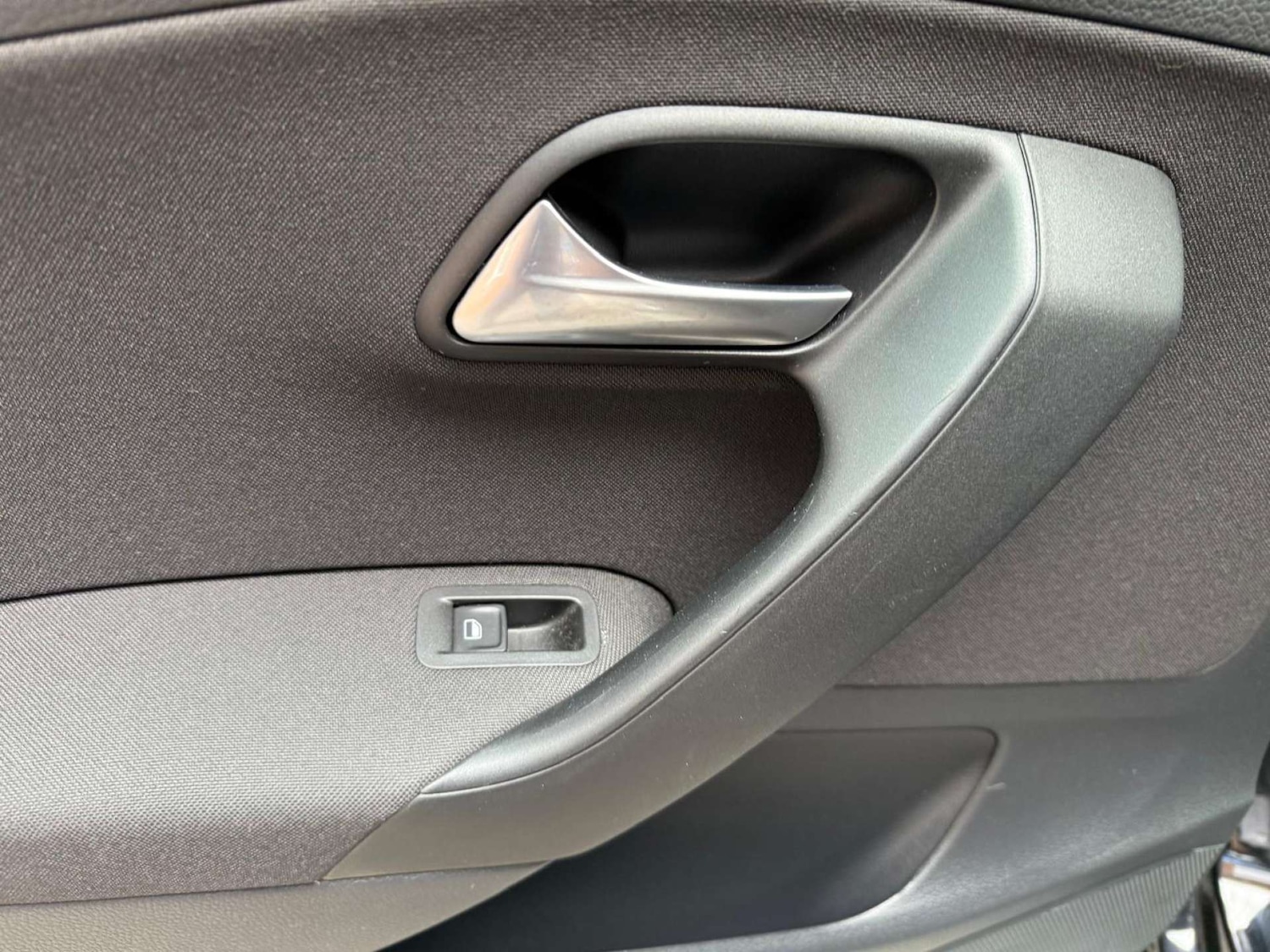 Used Volkswagen Polo 2016 for sale - 76601374: Photo 23