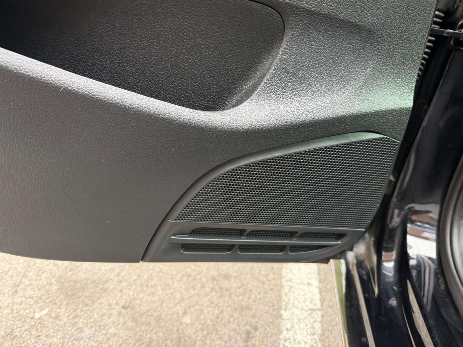 Used Volkswagen Polo 2016 for sale - 76601374: Photo 27