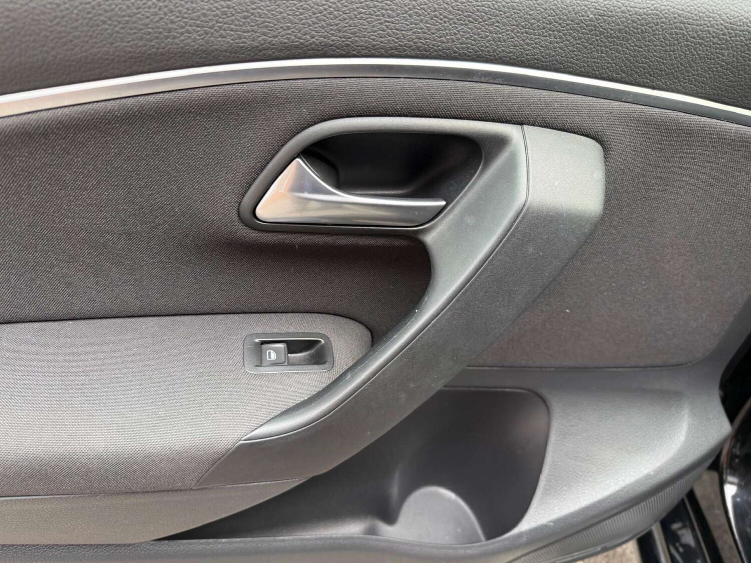 Used Volkswagen Polo 2016 for sale - 76601374: Photo 65