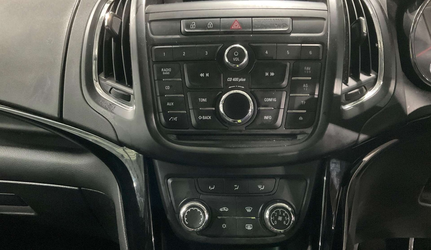 Used Vauxhall Zafira 2016 for sale - 76941885: Photo 11