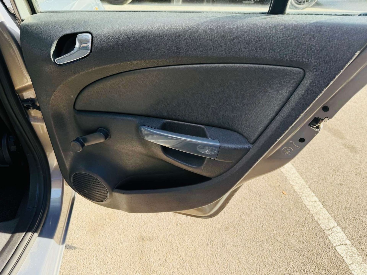 Used Vauxhall Corsa 2011 for sale - 75910020: Photo 39