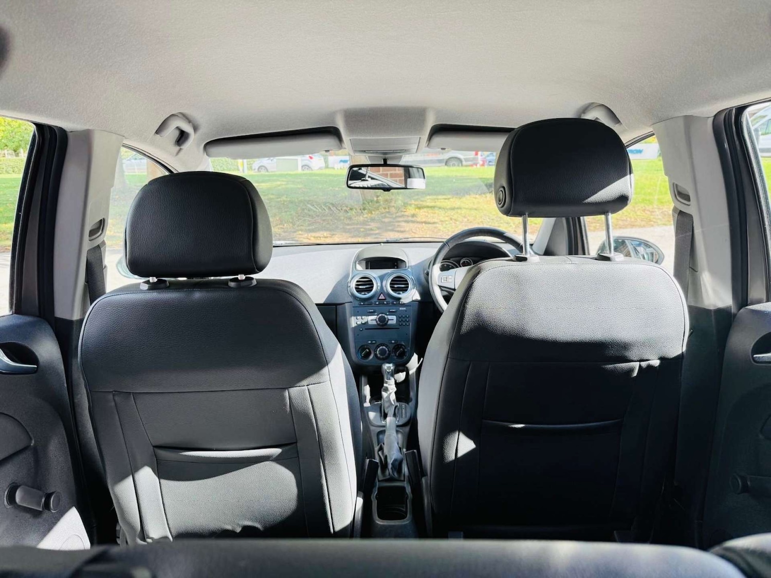 Used Vauxhall Corsa 2011 for sale - 75910020: Photo 43