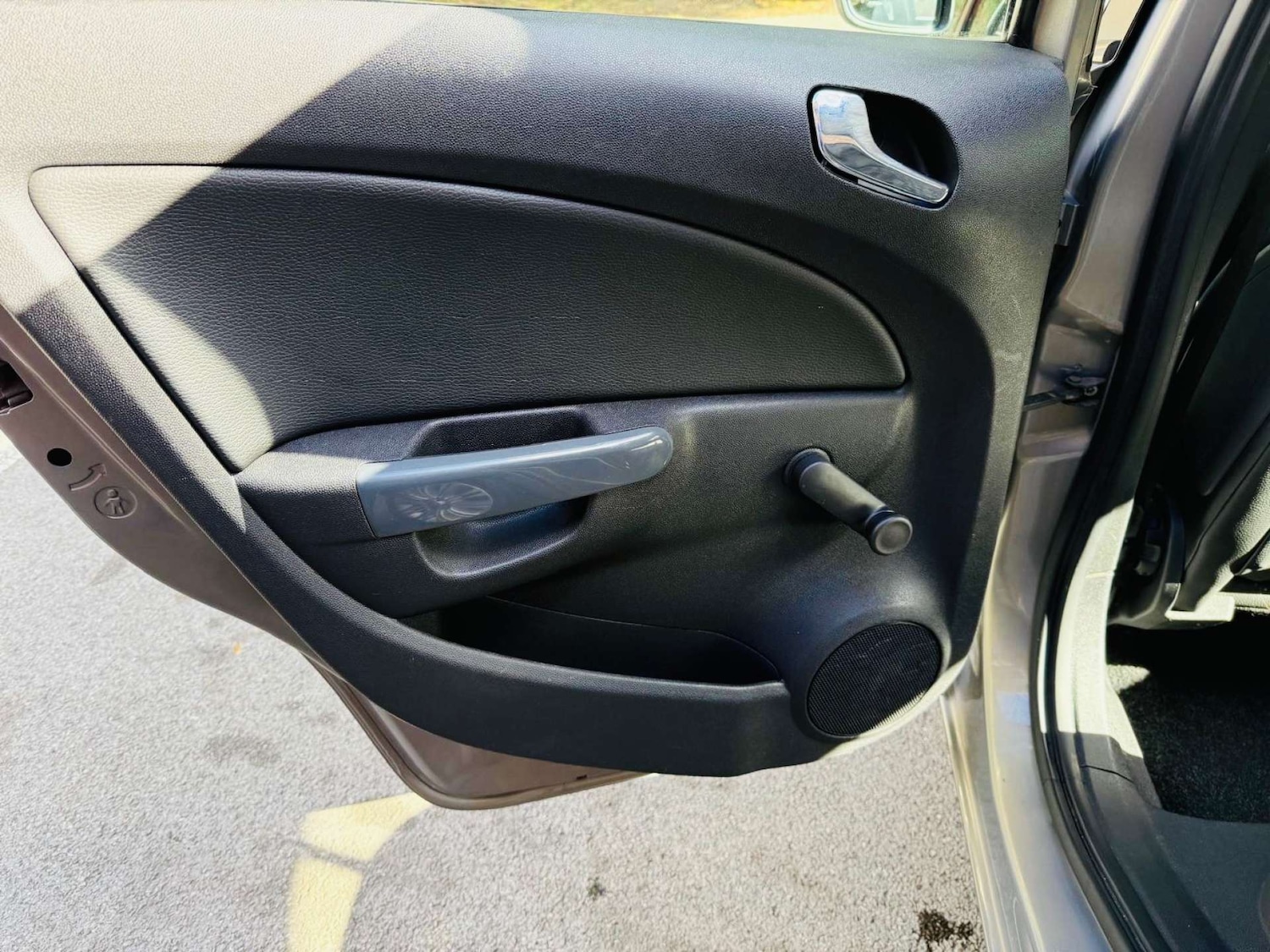 Used Vauxhall Corsa 2011 for sale - 75910020: Photo 54