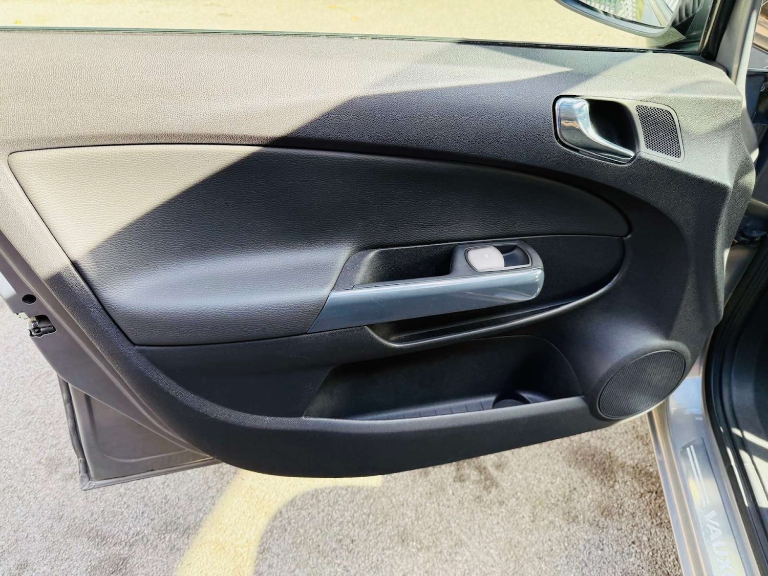 Used Vauxhall Corsa 2011 for sale - 75910020: Photo 57