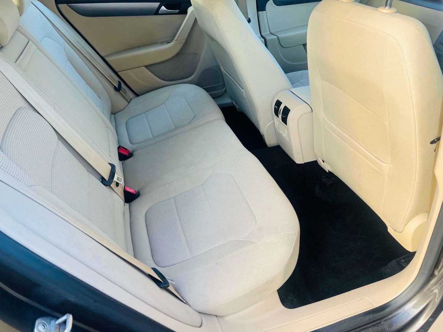 Used Volkswagen Passat 2012 for sale - 76278389: Photo 16