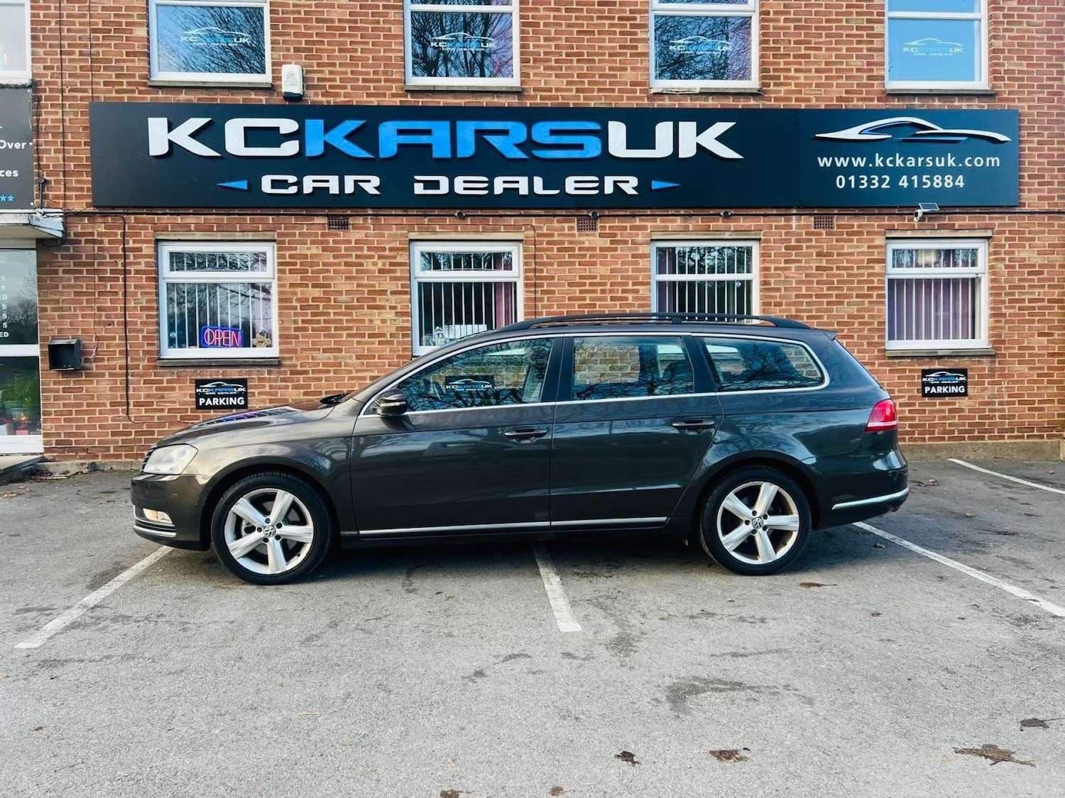 Used Volkswagen Passat 2012 for sale - 76278389: Photo 3