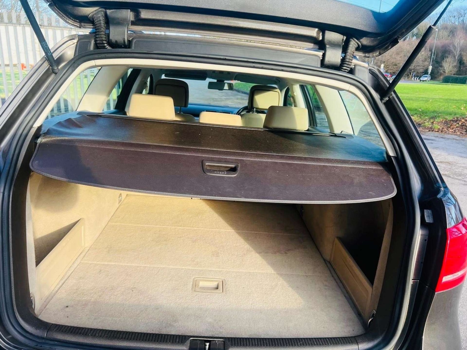 Used Volkswagen Passat 2012 for sale - 76278389: Photo 57