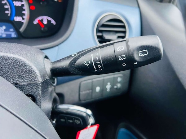 Used Hyundai i10 2014 for sale - 74911516: Photo 33