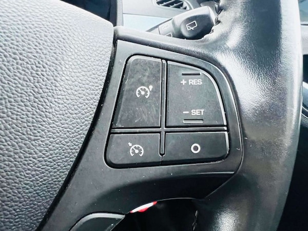 Used Hyundai i10 2014 for sale - 74911516: Photo 36