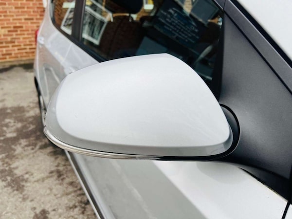 Used Hyundai i10 2014 for sale - 74911516: Photo 9