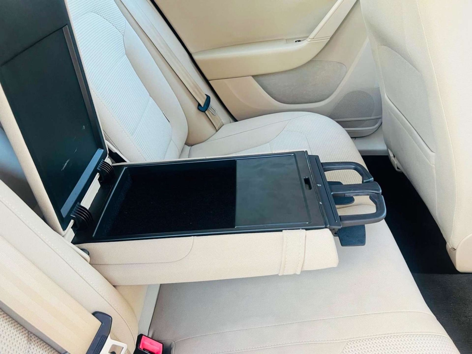 Used Volkswagen Passat 2012 for sale - 76600792: Photo 27