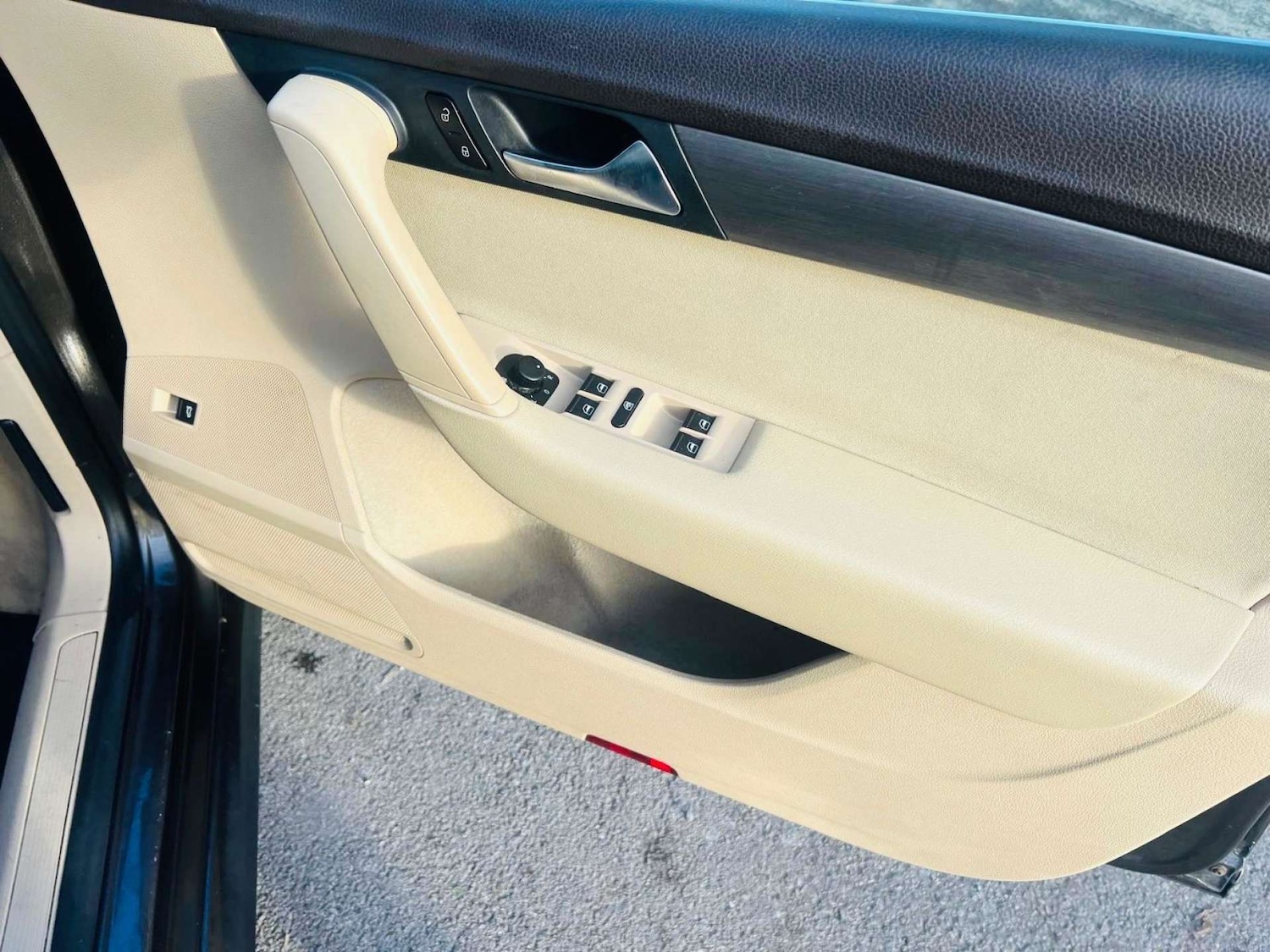 Used Volkswagen Passat 2012 for sale - 76600792: Photo 29