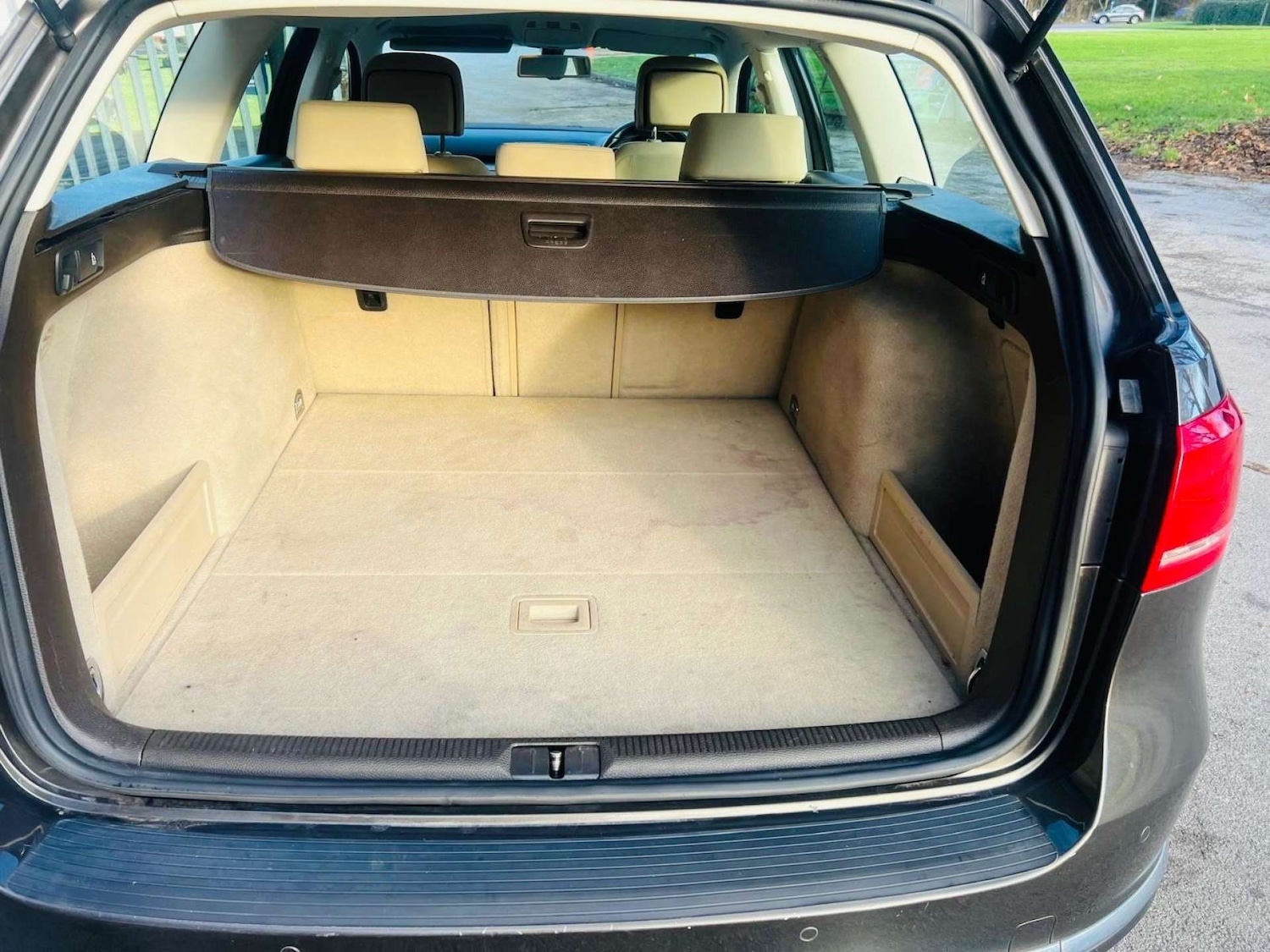 Used Volkswagen Passat 2012 for sale - 76600792: Photo 35