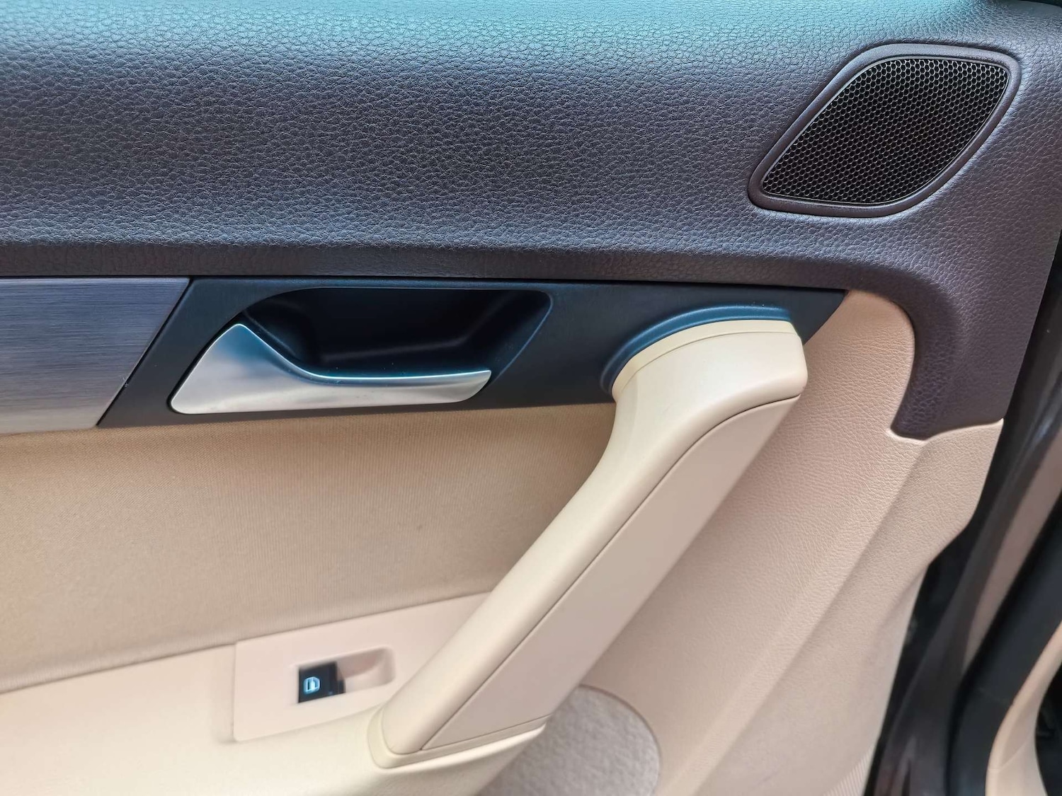 Used Volkswagen Passat 2012 for sale - 76600792: Photo 69