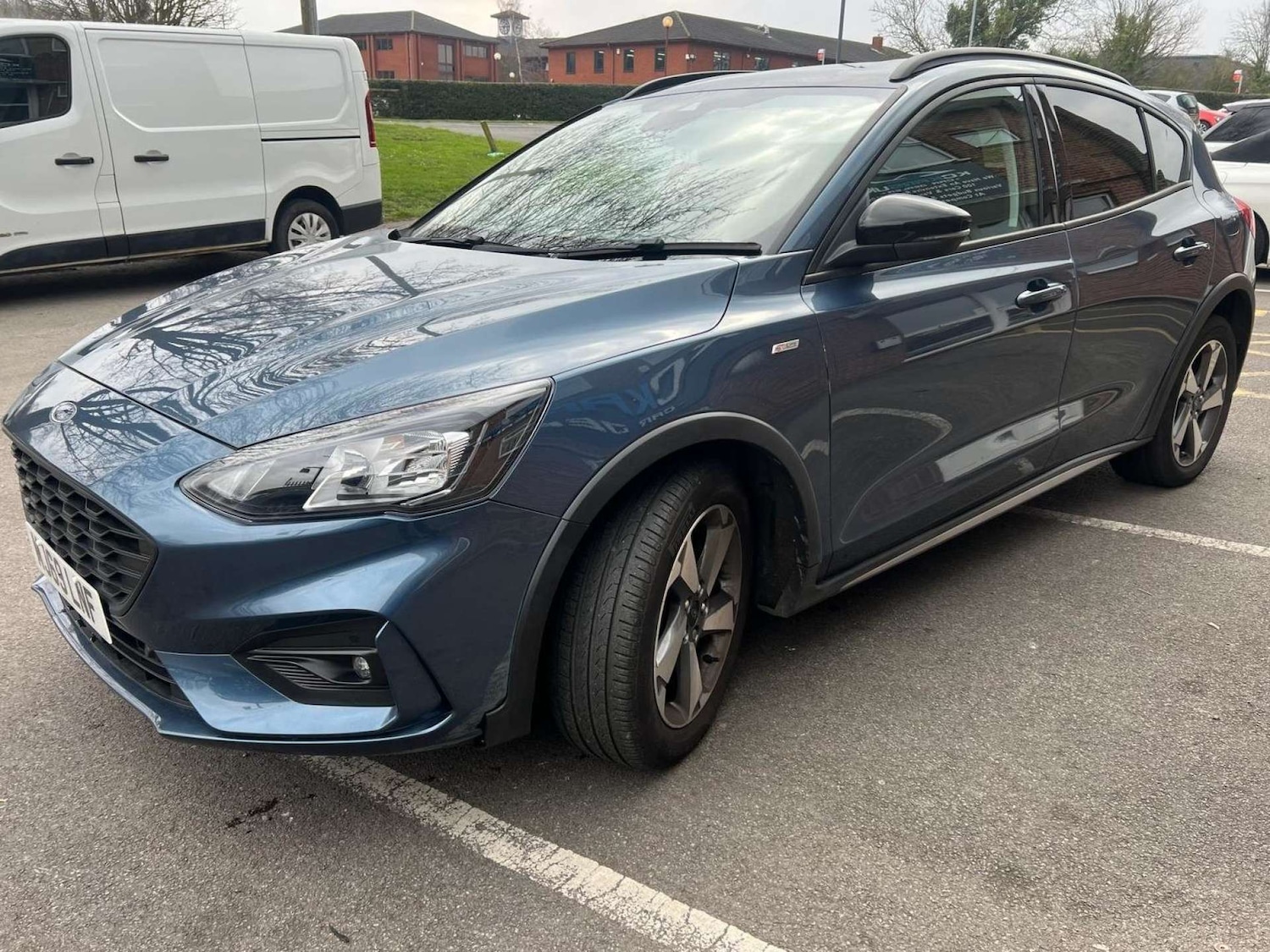 Used Ford Focus 2019 for sale - 76600892: Photo 2