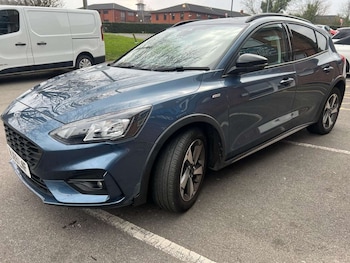 Used Ford Focus 2019 for sale - 76600892: Photo