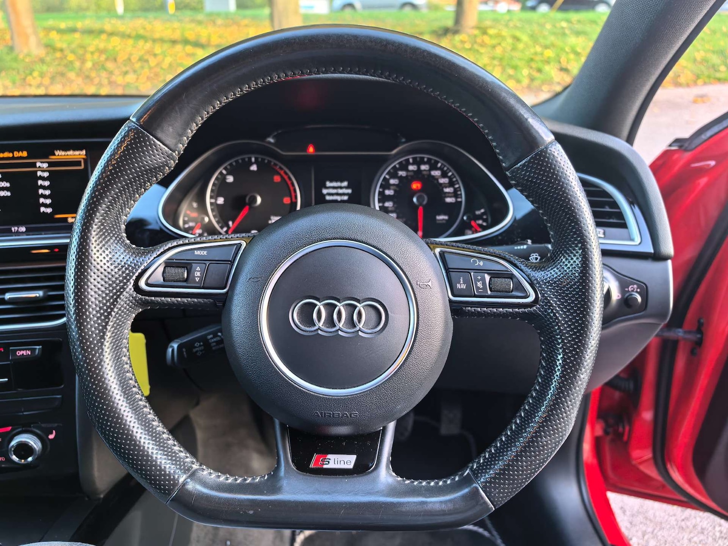 Used Audi A4 2015 for sale - 76602167: Photo 14