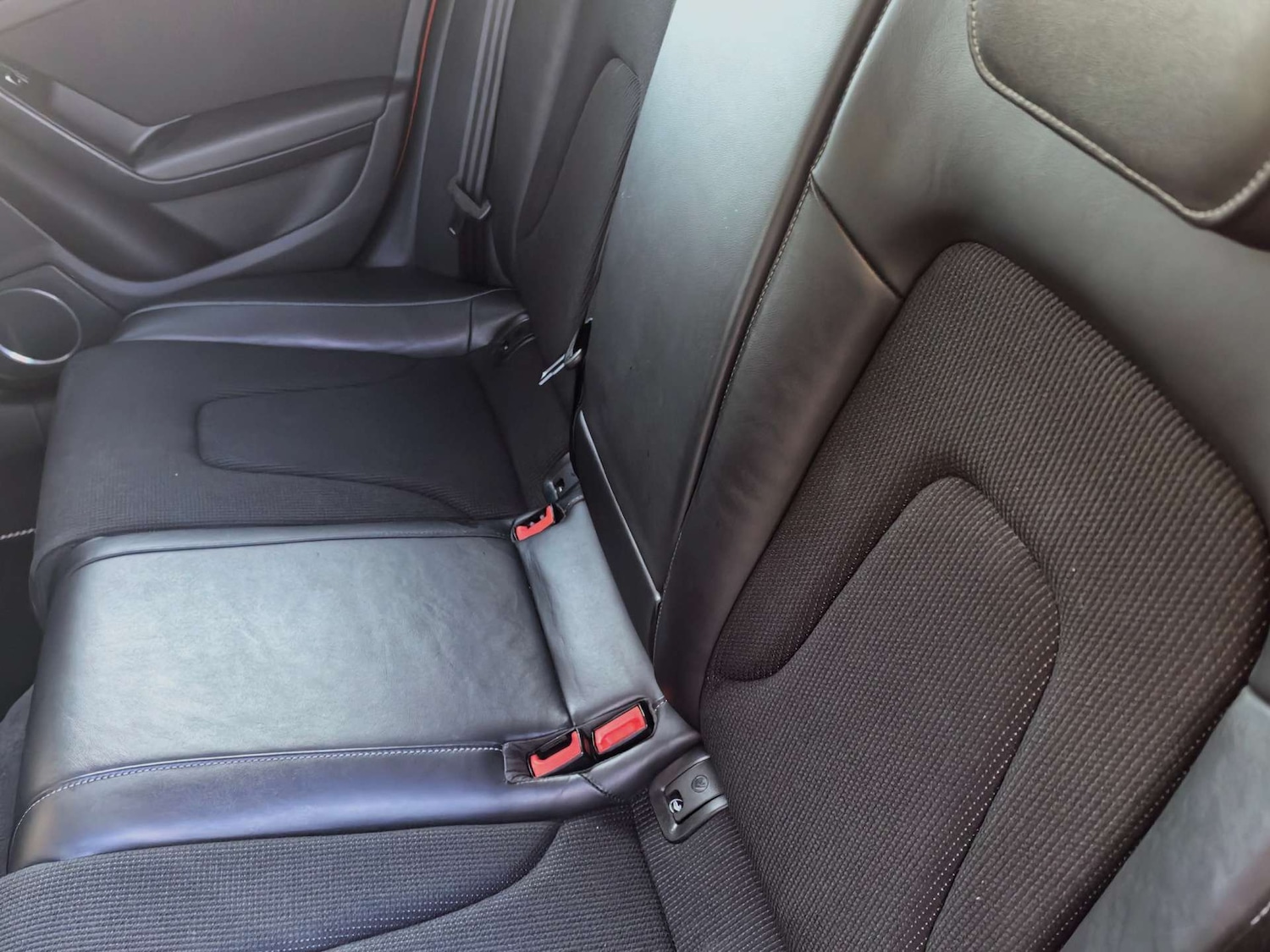 Used Audi A4 2015 for sale - 76602167: Photo 26