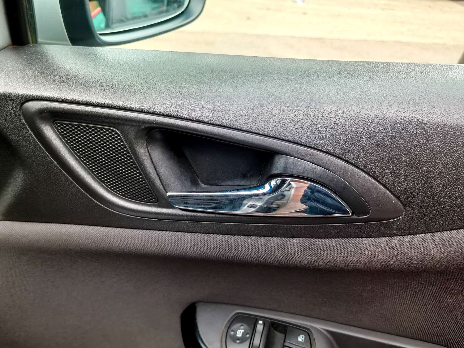 Used Vauxhall Corsa 2016 for sale - 77326081: Photo 61