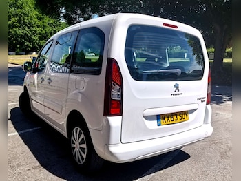 Used Peugeot Partner Tepee 2013 for sale - 78757146: Photo