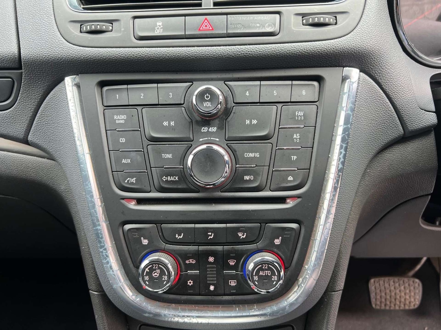 Vehicle 28