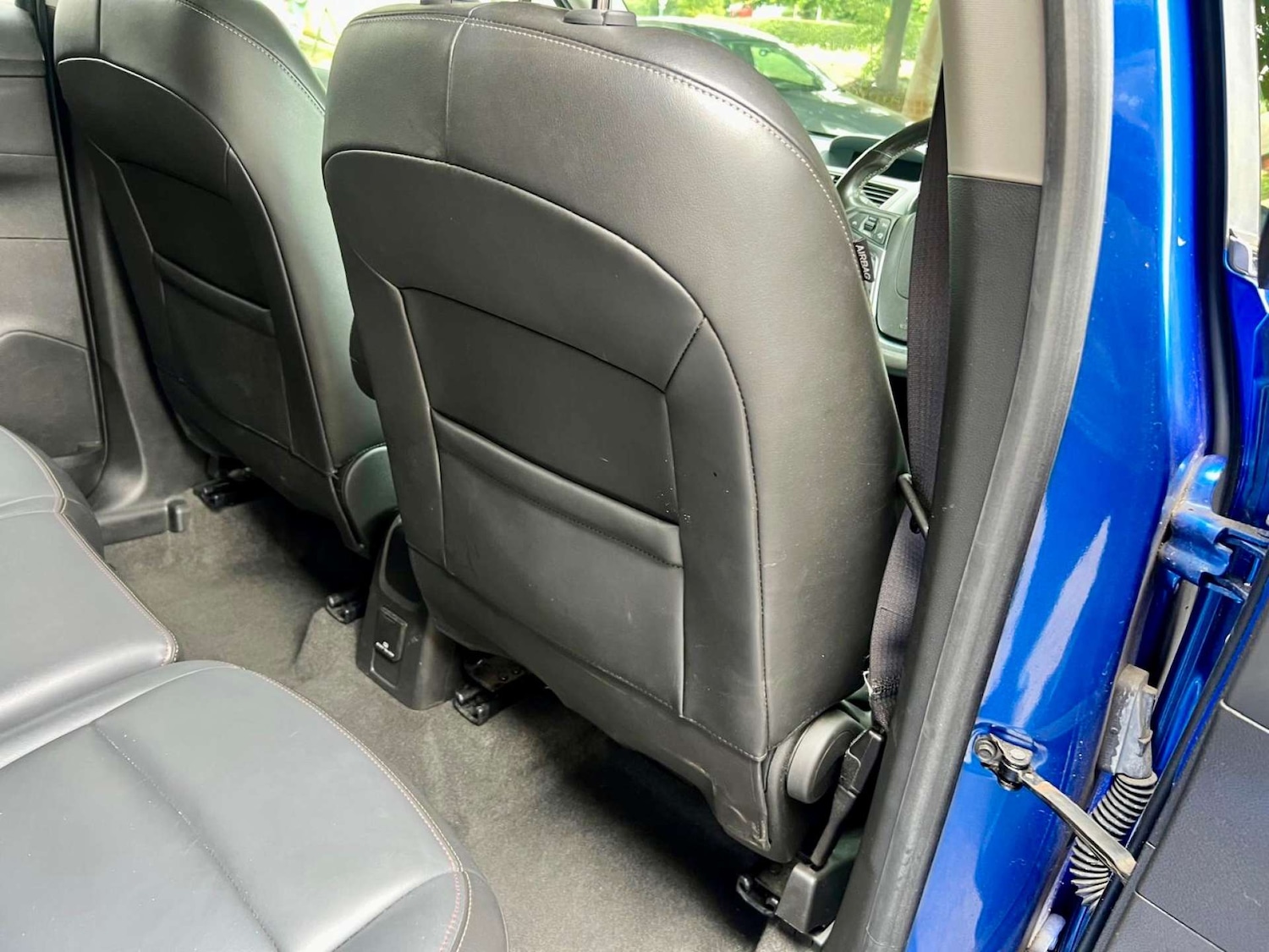Vehicle 29