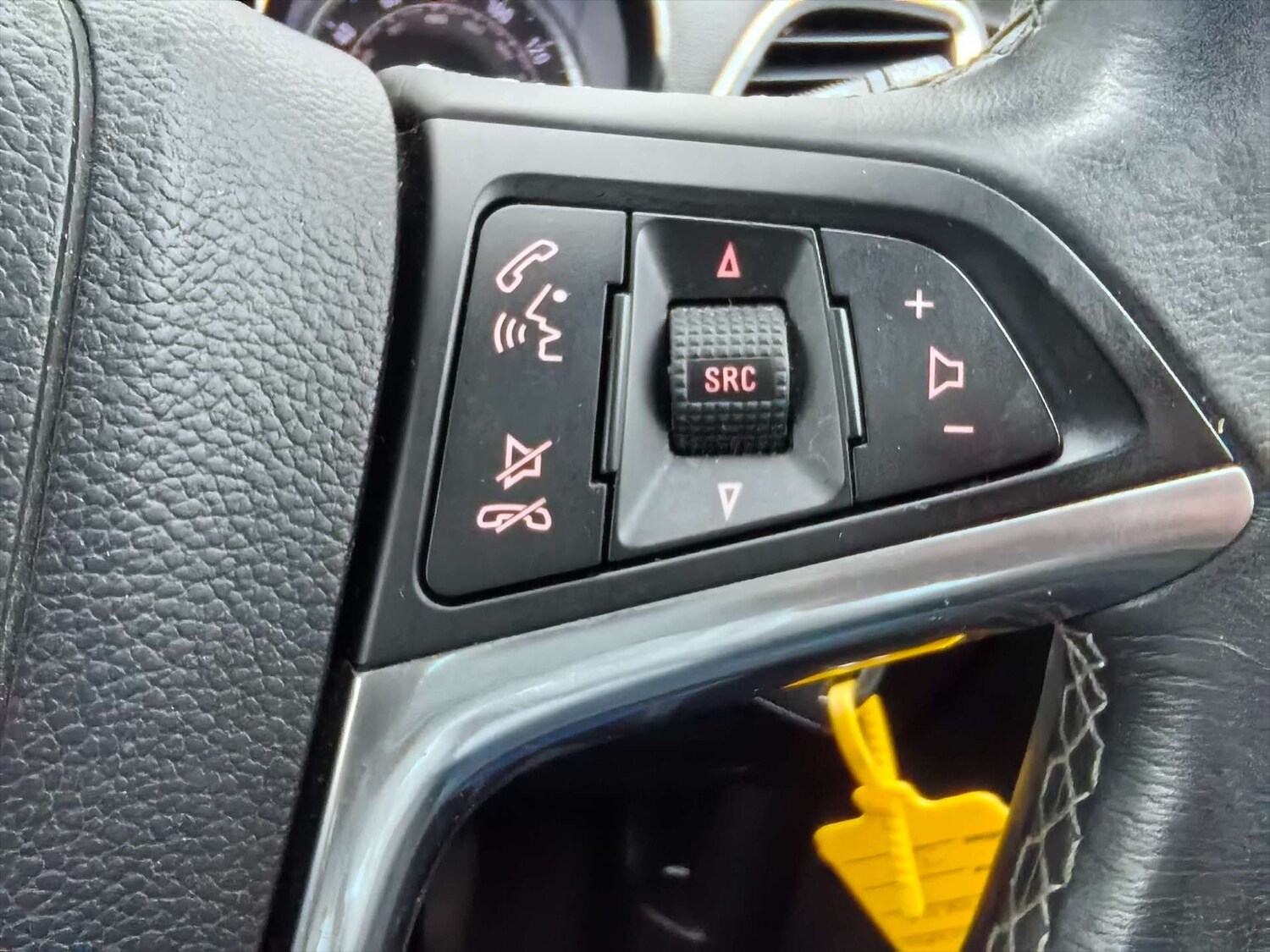 Used Vauxhall Mokka 2015 for sale - 76444305: Photo 59