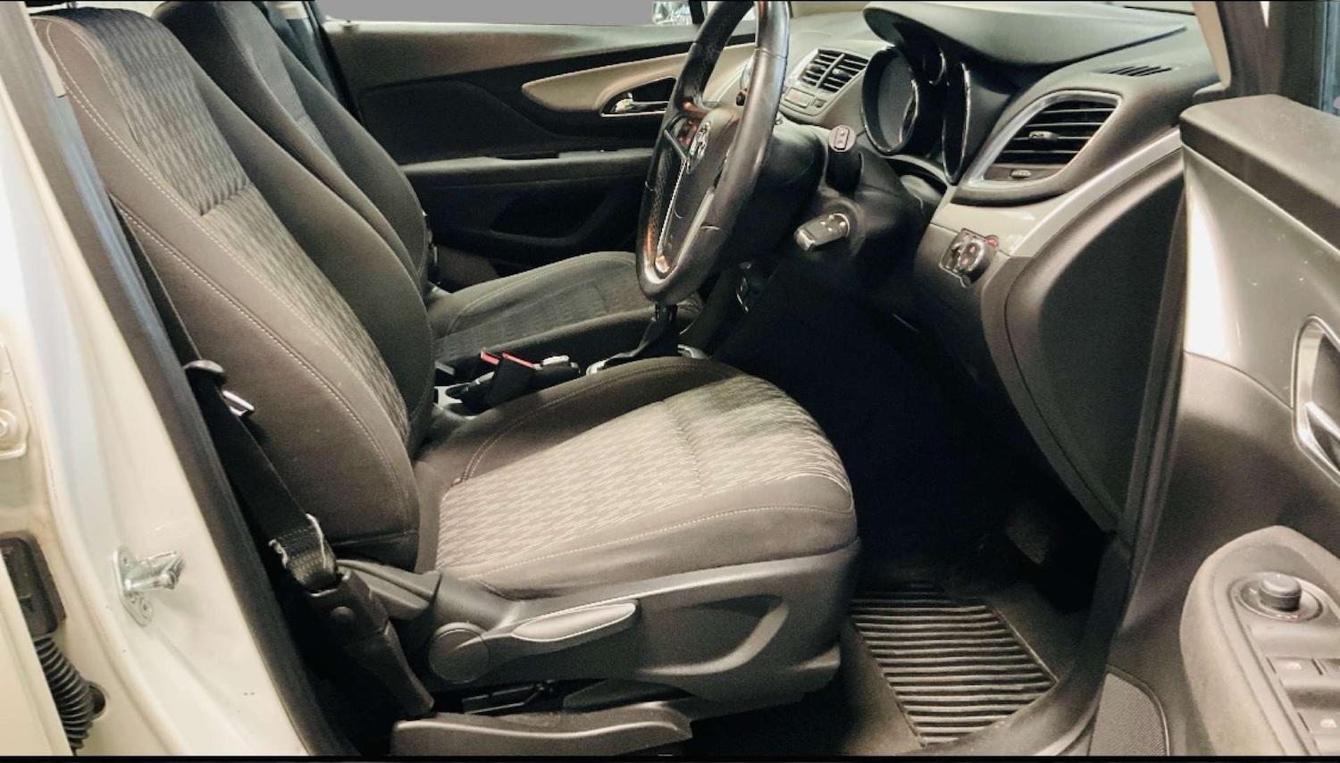 Used Vauxhall Mokka 2015 for sale - 76444305: Photo 7