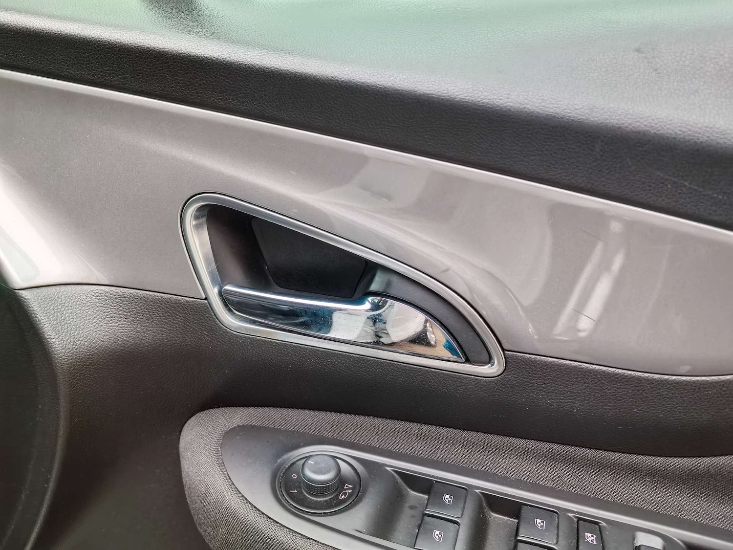 Used Vauxhall Mokka 2015 for sale - 76444305: Photo 74