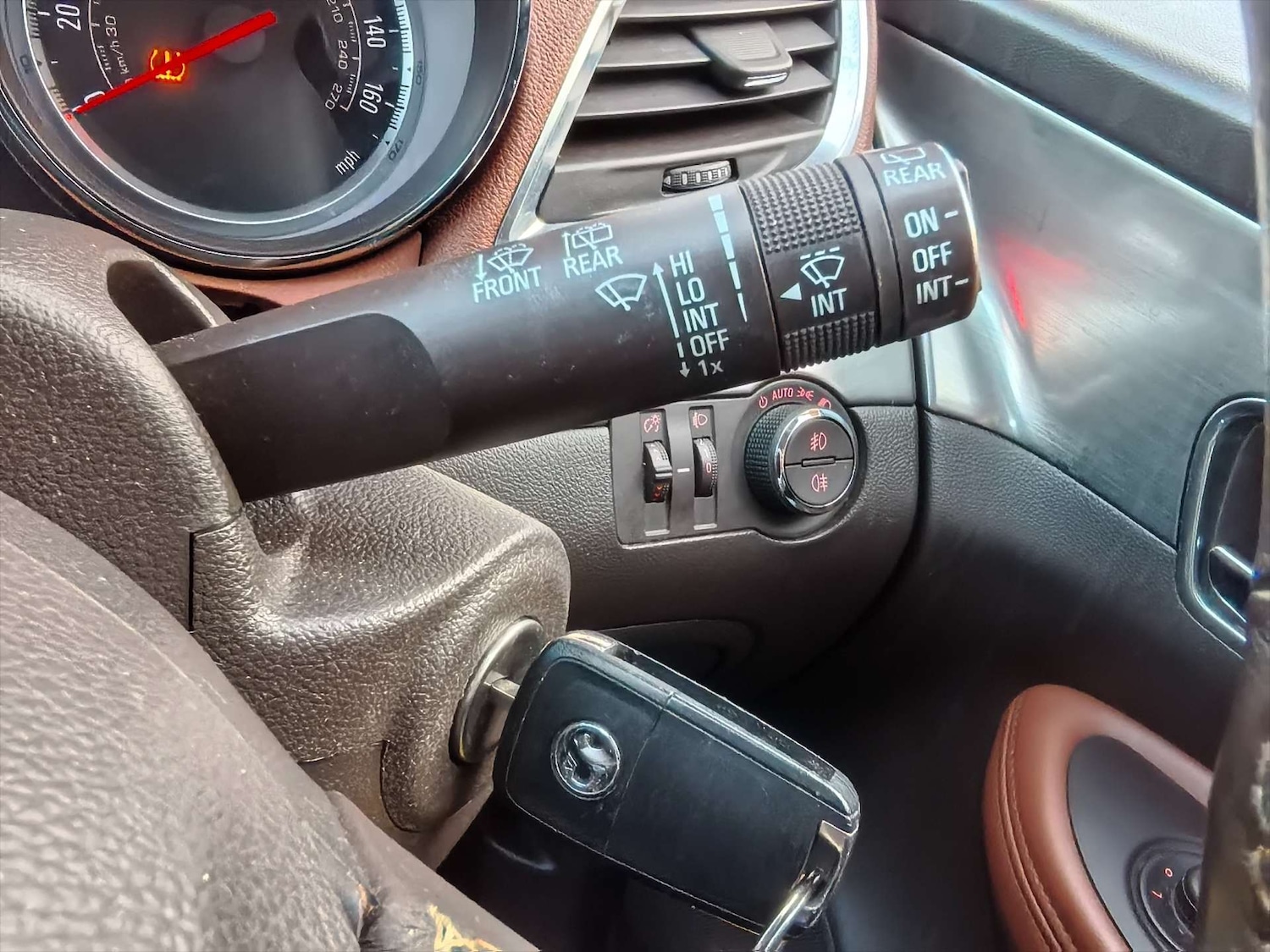 Used Vauxhall Mokka 2015 for sale - 76941048: Photo 24