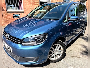 Used Volkswagen Touran 2014 for sale - 79511843: Photo